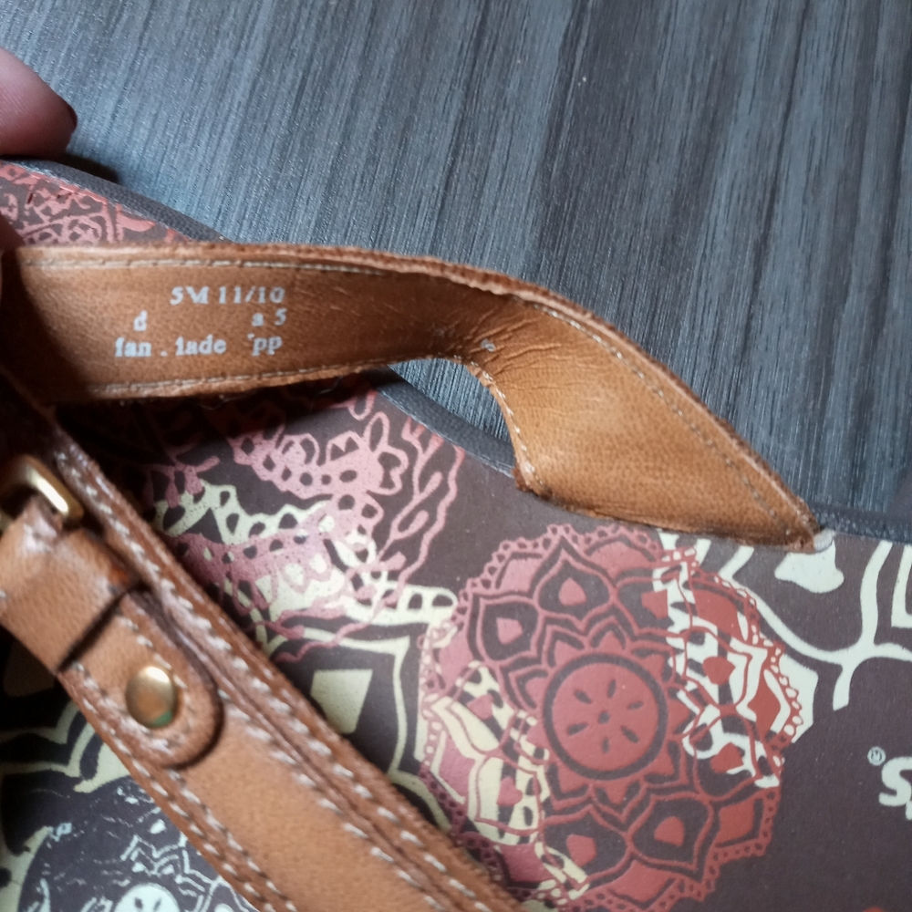 Flip flops - Picture 2 of 7